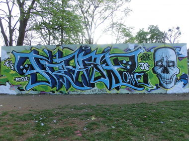 Graffiti Wall - Photo by Frame - Frame (2014)