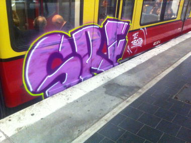 Graffiti Train - Photo by FrankOner - SRF