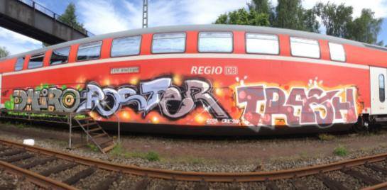 Graffiti Train - Photo by FrankfurtHG - Trash, Poster, Dniro (2014)