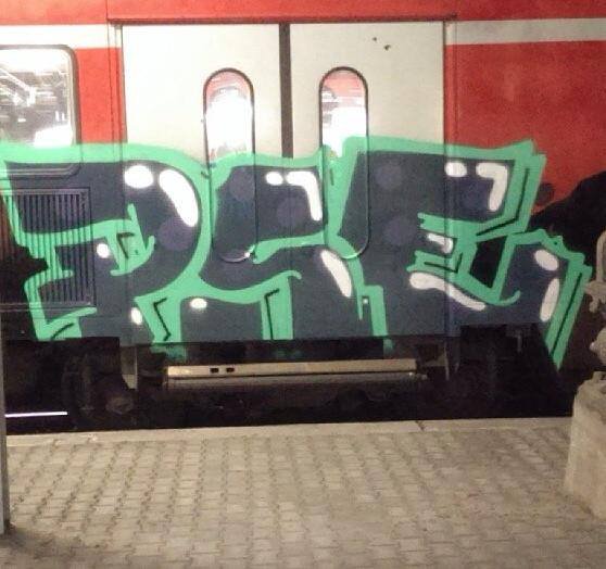 Graffiti Train - Photo by FrankfurtHG - pse, PSE, frankfurt (2013)