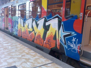 Graffiti Train - Photo by FrankfurtHG - Taunusbahn, Soft, Keyn