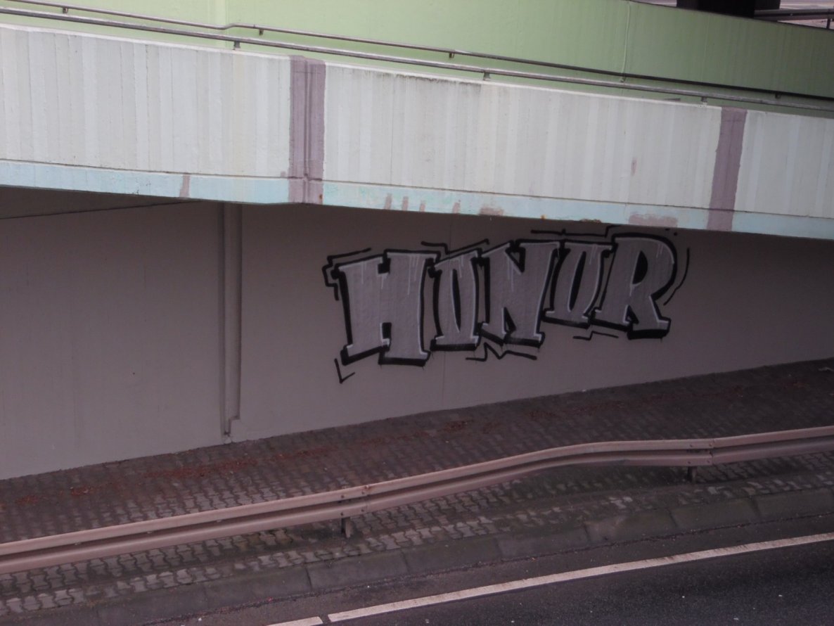 Graffiti Wall - Photo by FrankfurtMaximal - Honor, Dns, Frankfurt (2015)