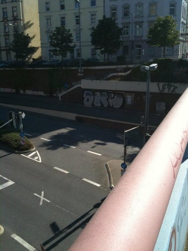 Graffiti Bombing - Photo by FrankfurtMaximal - Dns, Frankfurt, Frankfurtammain