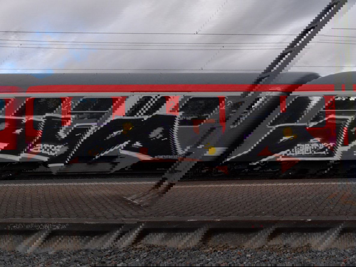 Graffiti Train - Photo by FrankfurtMaximal - Cbc, Raub, Train