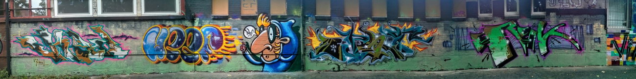 Graffiti Wall - Photo by FreakHcr - Viad, Weef, Opst (2015)