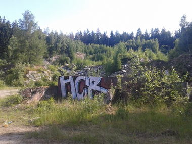 Graffiti Bombing - Photo by FreakHcr - HCR