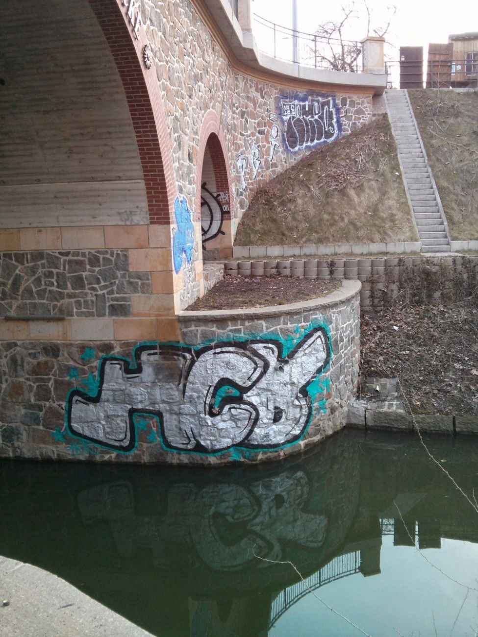 Graffiti Wall - Photo by FreakHcr - HCR