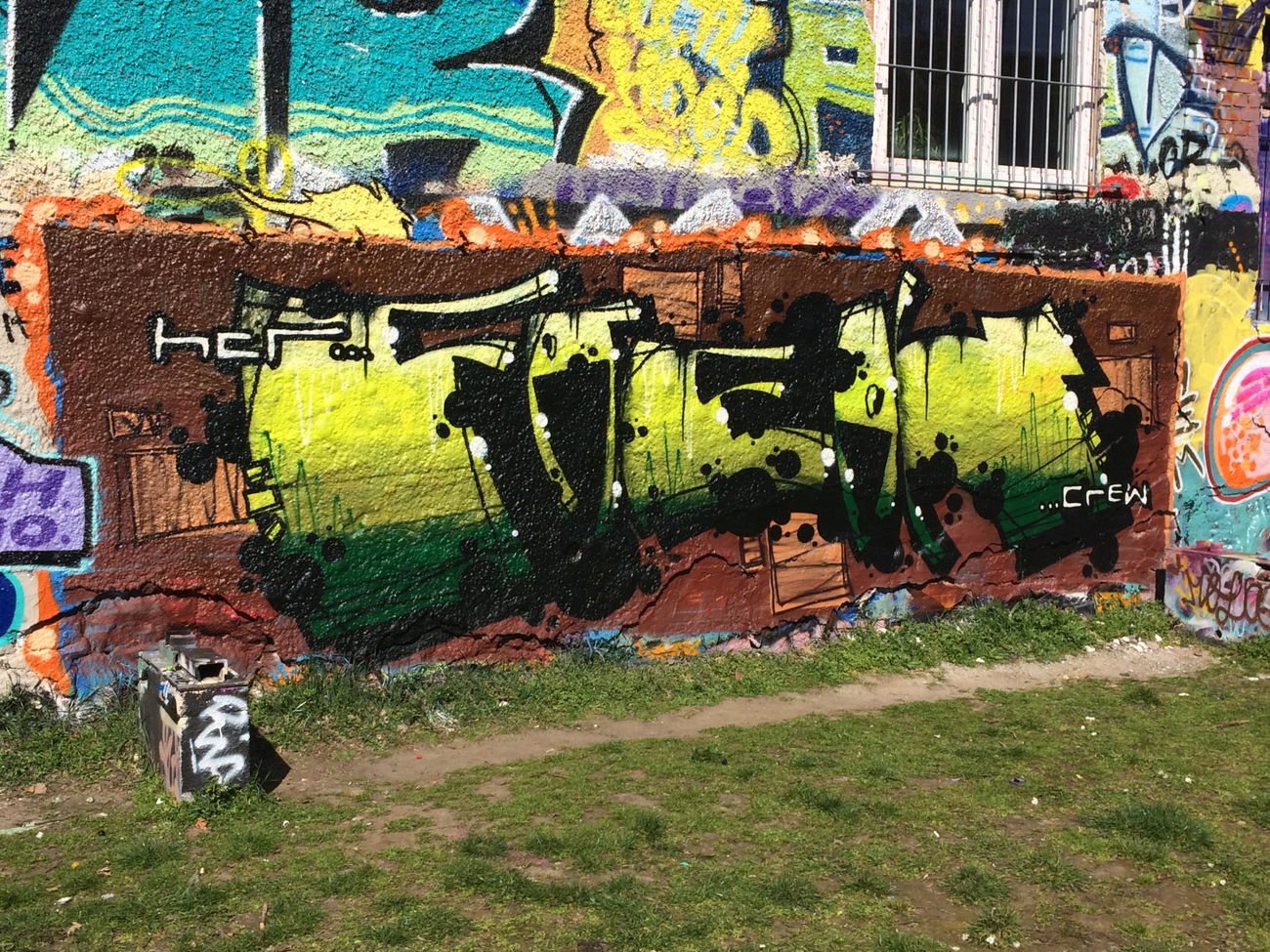 Graffiti Wall - Photo by FreakHcr - Freaks, Hcr (2020)