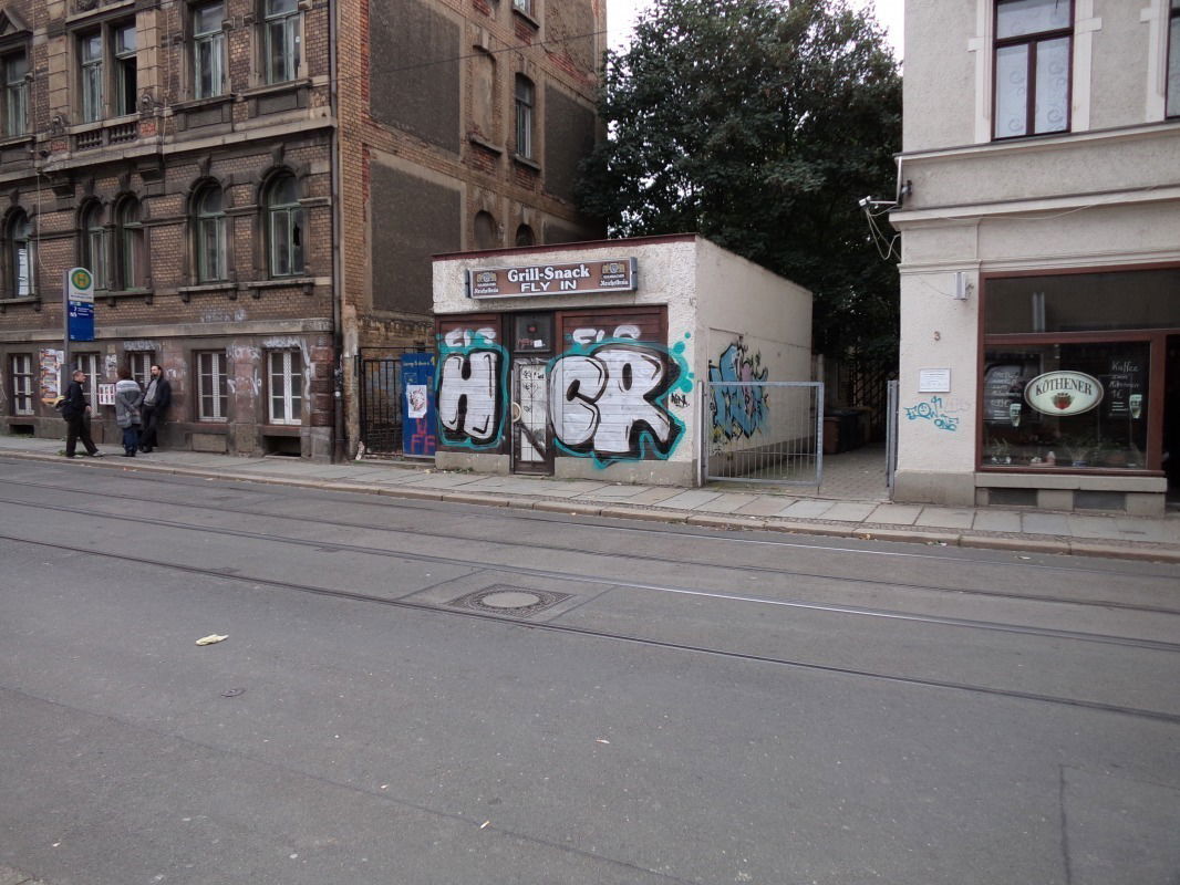 Graffiti Bombing - Photo by FreakHcr - HCR