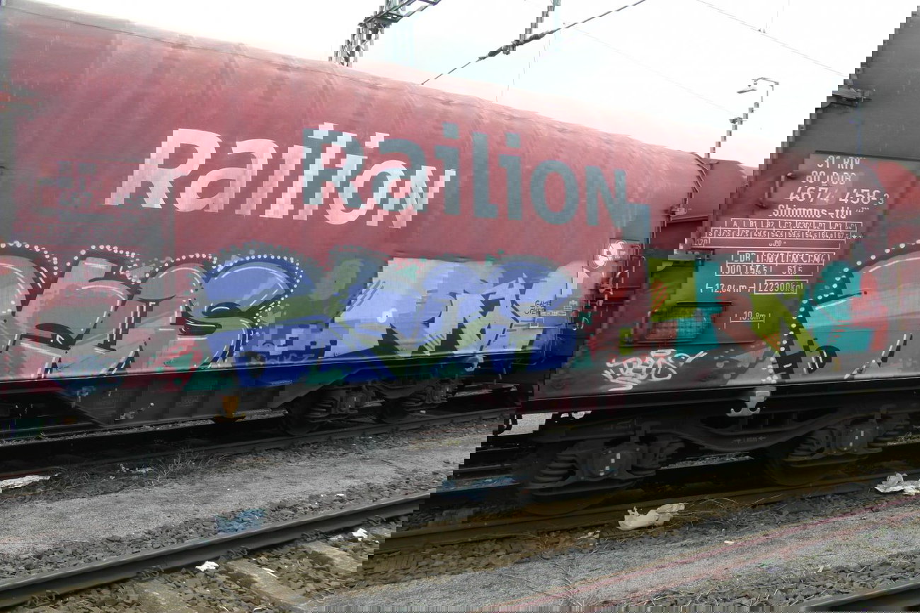 Graffiti Train - Photo by FreightsRipper - deos, tekno, fr8