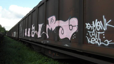 Graffiti Train - Photo by FreightsRipper - lazor, fr8, freight