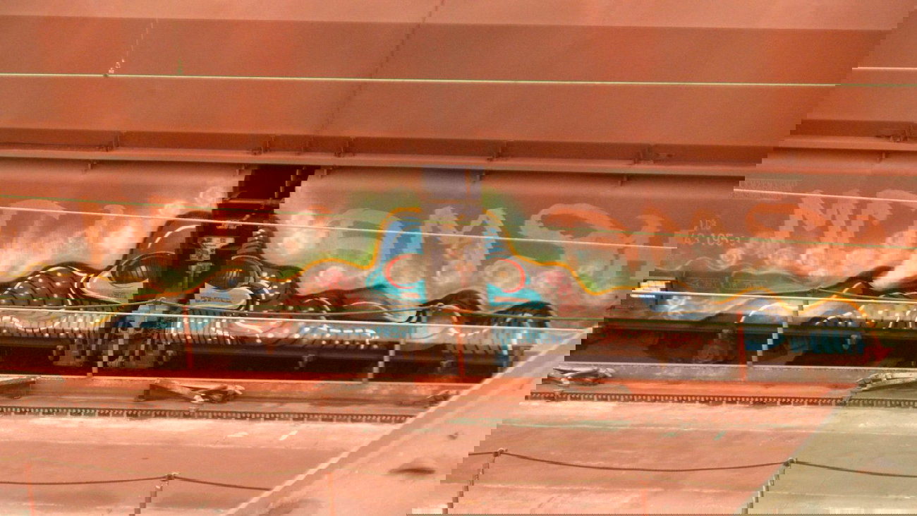 Graffiti Train - Photo by FreightsRipper - aphex, freight, fr8