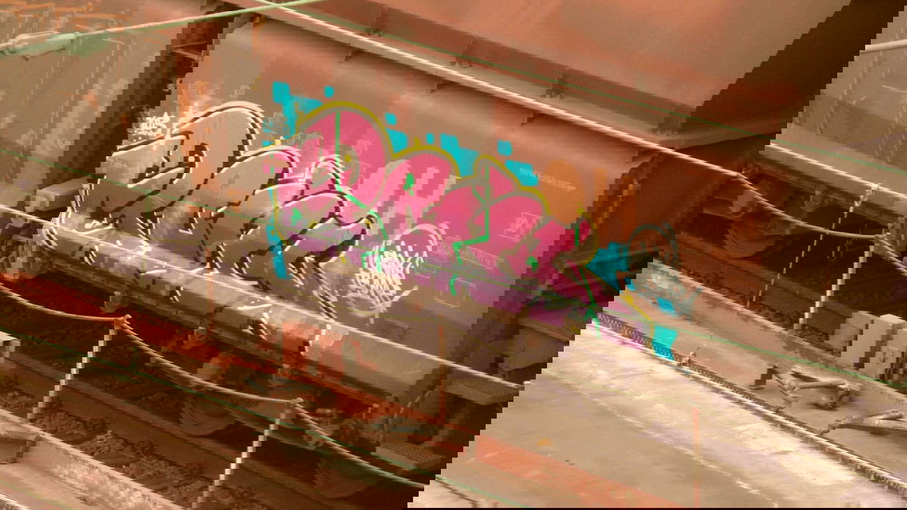 Graffiti Train - Photo by FreightsRipper - crank, fr8, freight