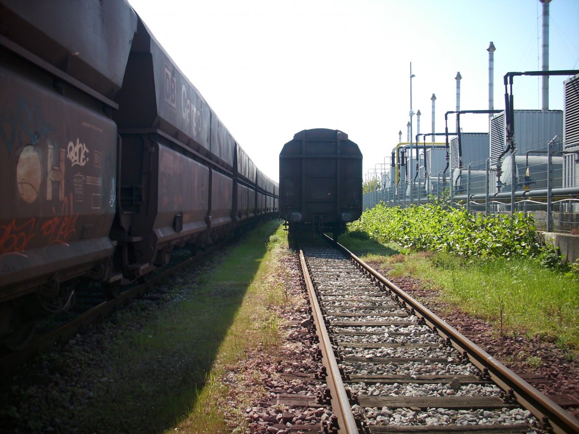 Graffiti Artwork - Photo by FreightsRipper - atmosphere, fr8, freight