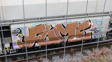 Graffiti Train - Photo by FreightsRipper - fume, freight, fr8