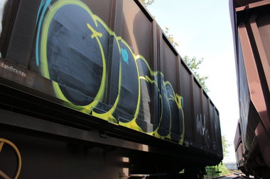 Graffiti Train - Photo by FreightsRipper - moses, fr8, freight