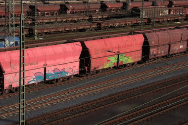 Graffiti Train - Photo by FreightsRipper - dose, fr8, freight