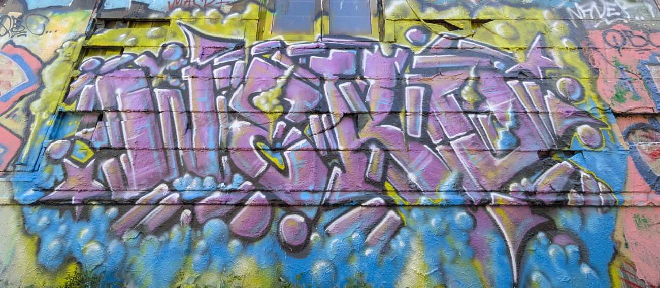 Graffiti Wall - Photo by Frizeart77 (2025)