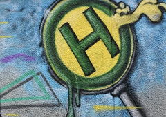 Graffiti Wall - Photo by Frizeart77