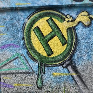 Graffiti Wall - Photo by Frizeart77