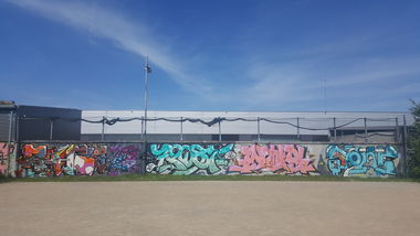 Graffiti Wall - Photo by Frostiger - mista, gedöns, frost (2016)