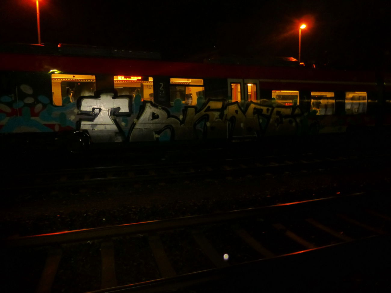 Graffiti Train - Photo by FtKdsRHrdR2KdnP (2015)