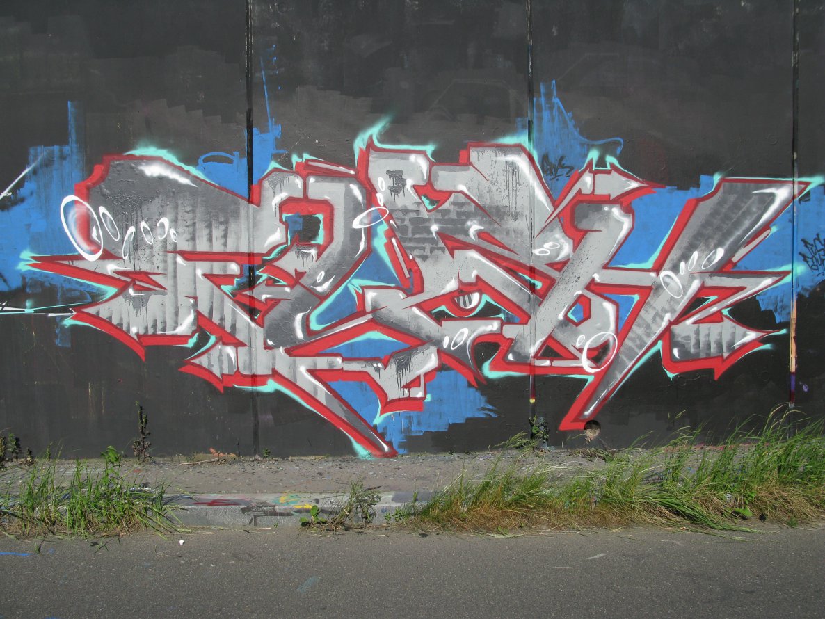 Graffiti Wall - Photo by Fushie_DaFush - fush, fusher, snk (2014)