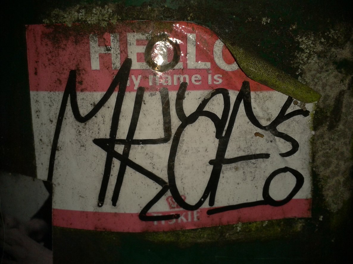 Graffiti Street Art in Kassel - Photo by Fusseloner - mkae, zoom, kassel