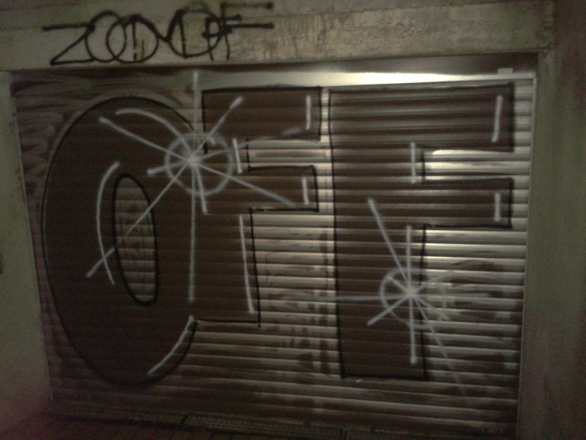 Graffiti Bombing in Kassel - Photo by Fusseloner - zoom, off, zooffm