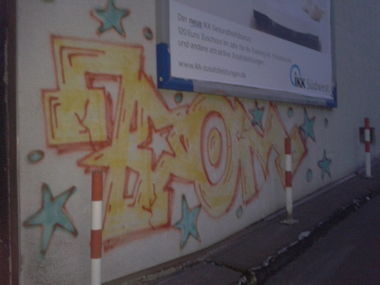 Graffiti Bombing in Kassel - Photo by Fusseloner - zoom