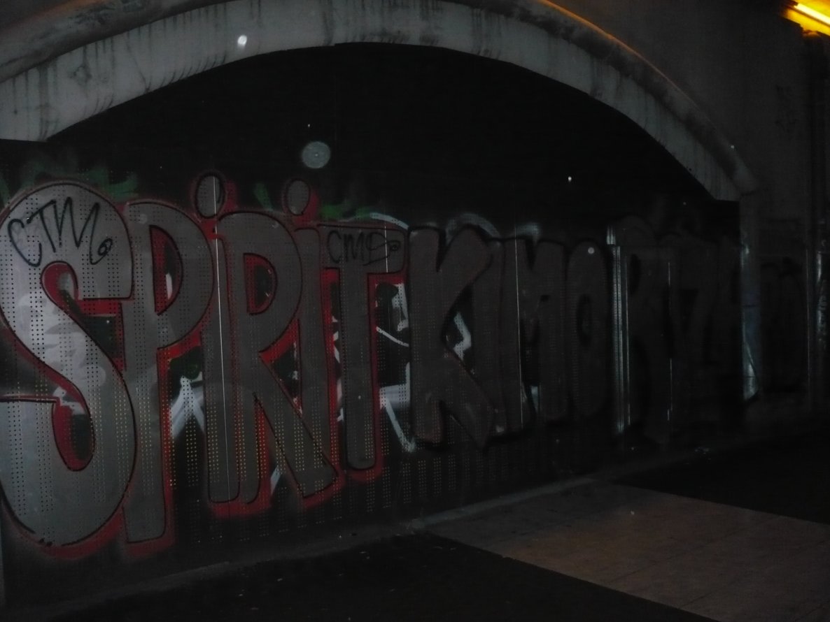 Graffiti Bombing in Berlin - Photo by Fusseloner - spirit, kimo, roza