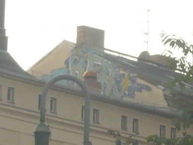 Graffiti Bombing in Berlin - Photo by Fusseloner - roza, tls, ctm