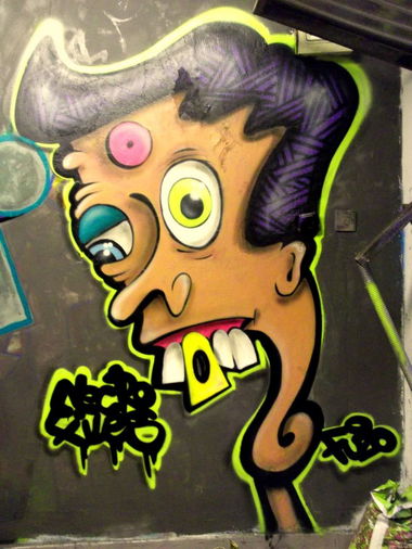 Graffiti Wall - Photo by Fuzoner (2013)