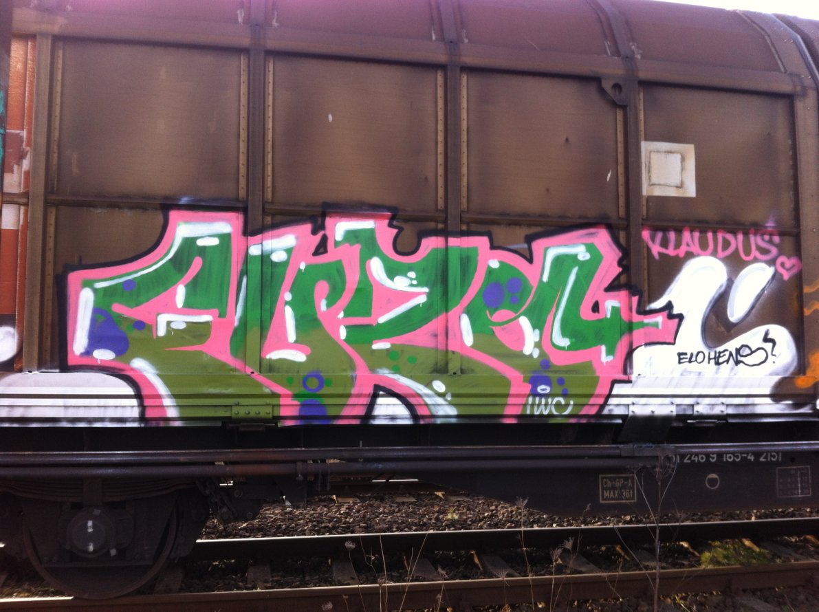 Graffiti Train - Photo by Fuzoner - FR8, FUZO, COLOR (2014)
