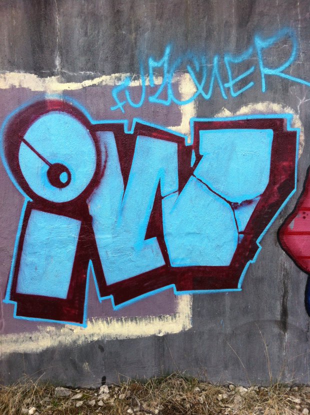 Graffiti Wall - Photo by Fuzoner - IWC, THE, CREW (2014)