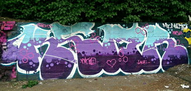 Graffiti Wall - Photo by G0Tt - kefir, rokoe, esgibtnureinkefir