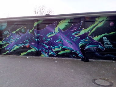 Graffiti Wall - Photo by G0Tt - sucker, sucka, universe