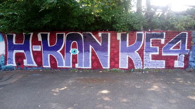 Graffiti Wall - Photo by G0Tt - hkan, kefir, ke4