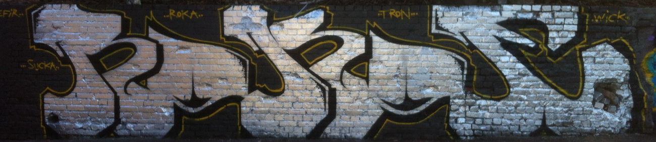 Graffiti Wall - Photo by G0Tt