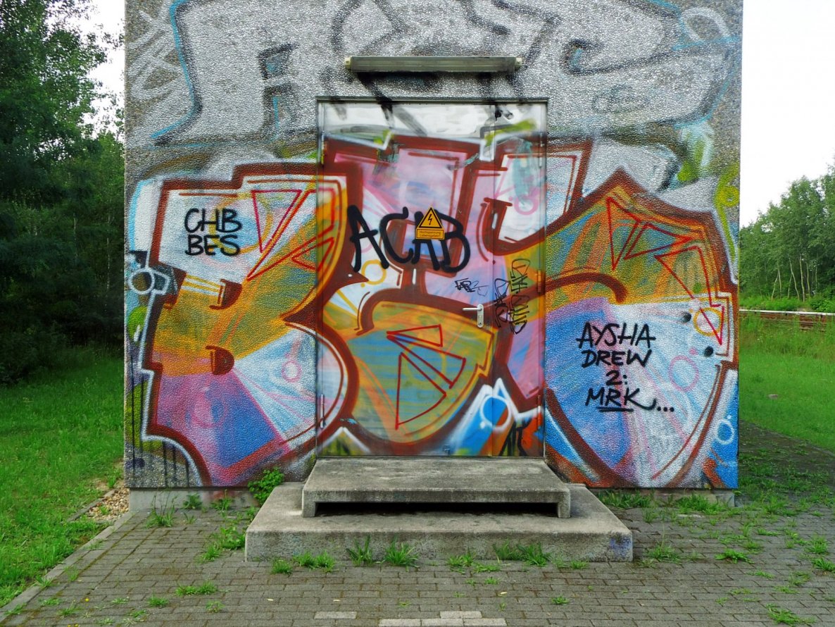 Graffiti Wall - Photo by GBBI - bes, berlin