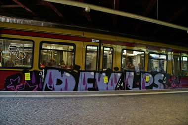 Graffiti Wall - Photo by GBBI - dev, lps, berlin