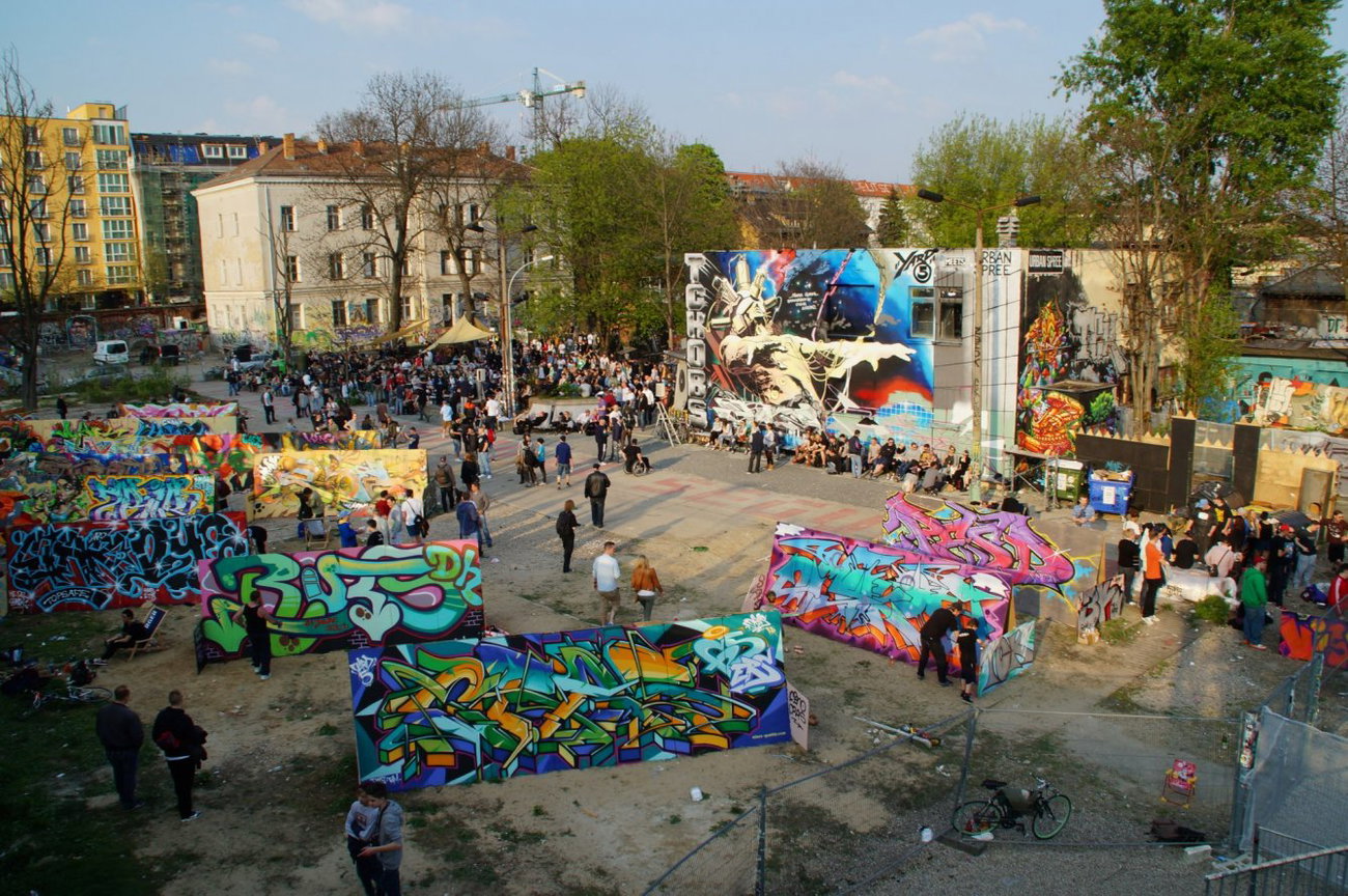 Graffiti Wall - Photo by GBBI - yaam, yard5, berlin