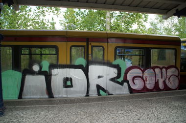 Graffiti Train - Photo by GBBI - ior, berlin