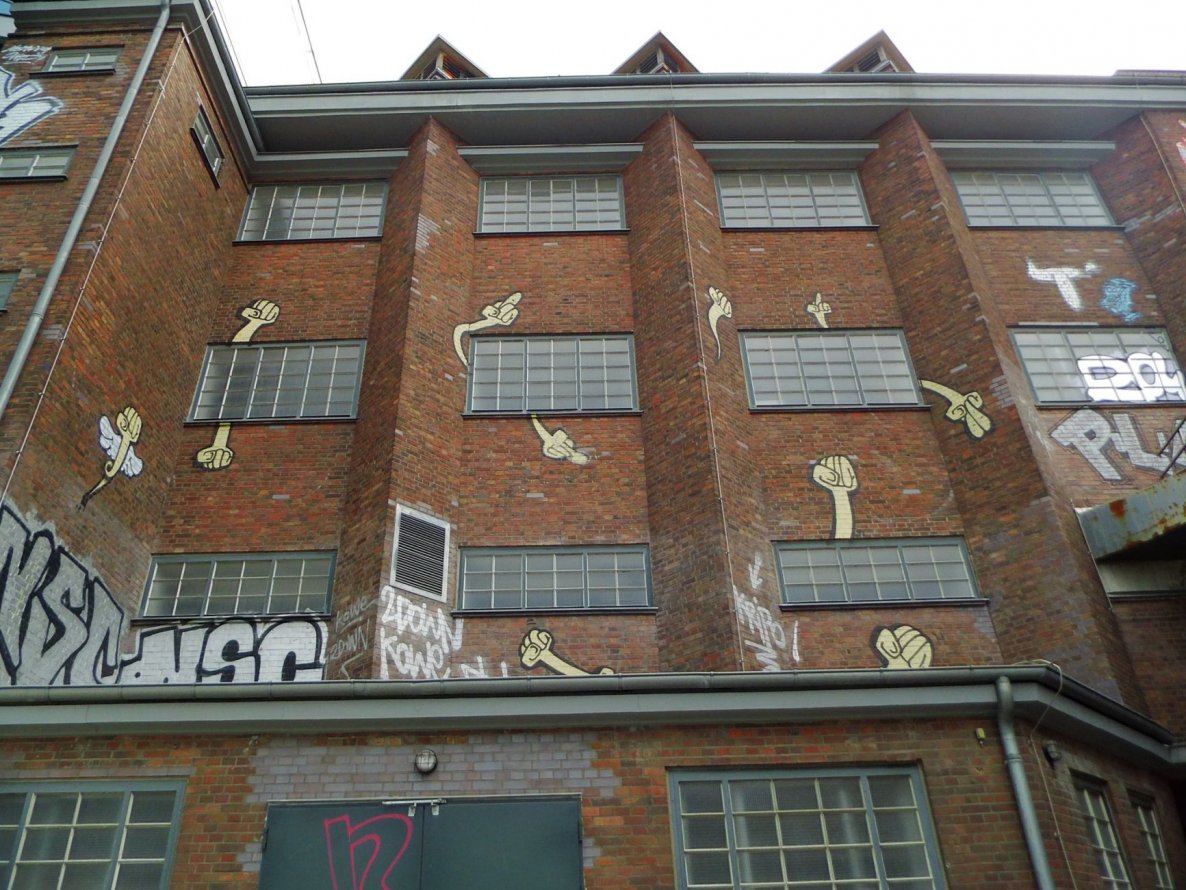 Graffiti Wall - Photo by GBBI - kripoe, cbs, nsc