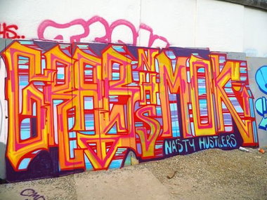 Graffiti Wall - Photo by GBBI - grab, mok, nhs