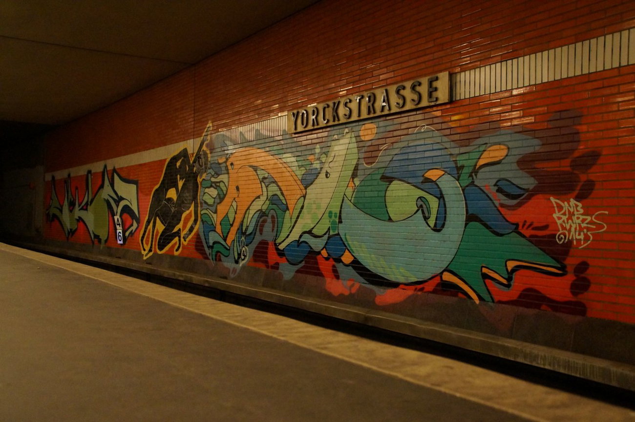 Graffiti Wall - Photo by GBBI - dnb, berlin, ubahn (2014)