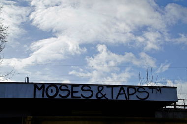 Graffiti Artwork in Hannover - Photo by GBBI - moses, taps, hannover