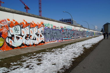 Graffiti Wall in Berlin - Photo by GBBI - berlin, wall, berliner (2014)