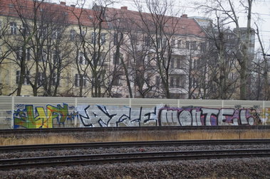 Graffiti Wall in Berlin - Photo by GBBI - hf, atze, monte