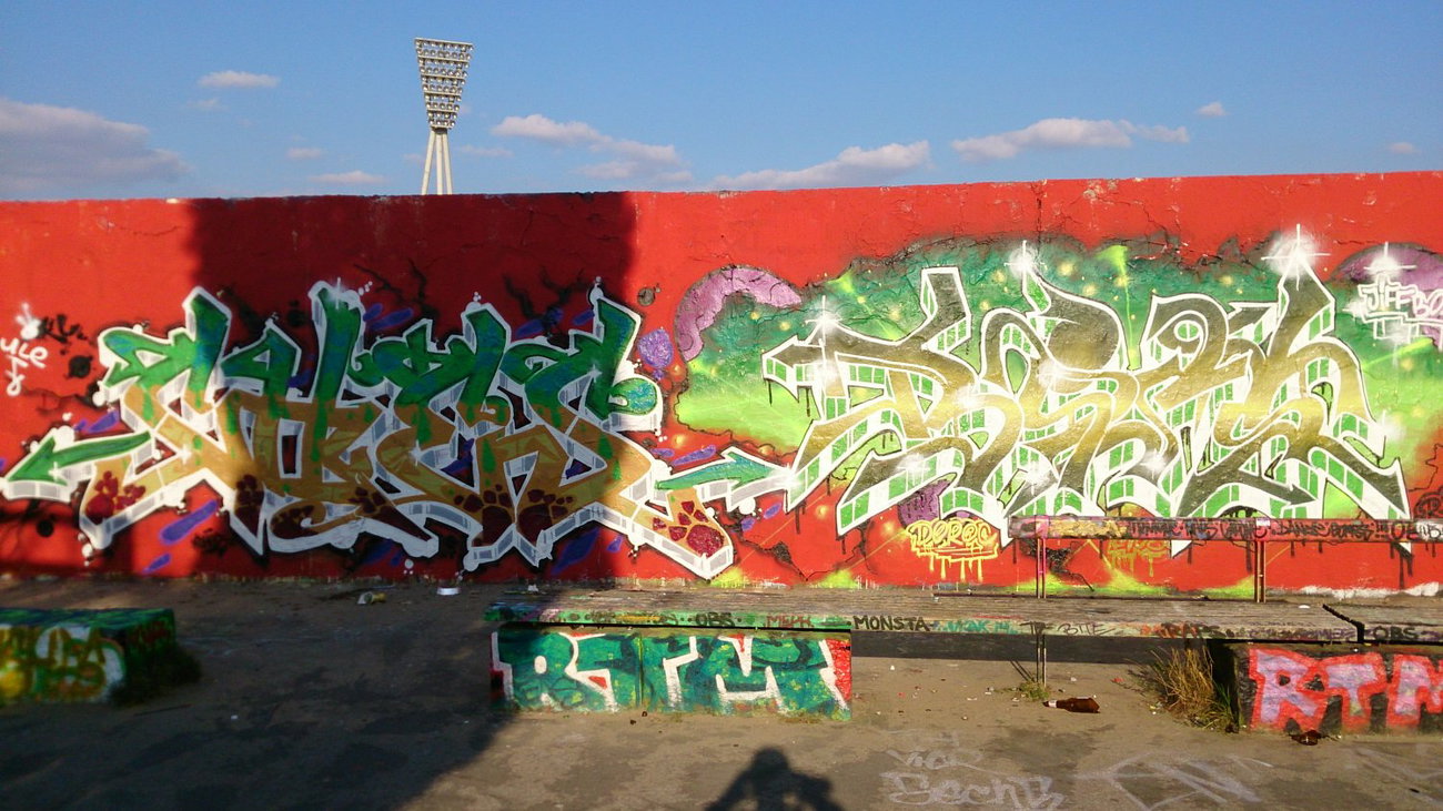 Graffiti Wall in Berlin - Photo by GBBI - rtm, ches, jiffboys (2014)